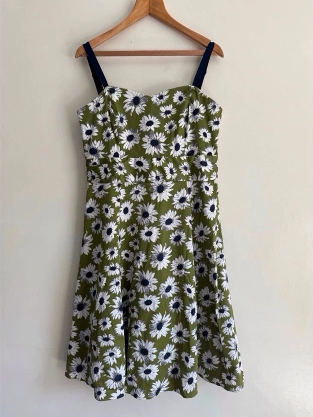 Green Daisy Print A-Line Sundress with Navy Straps